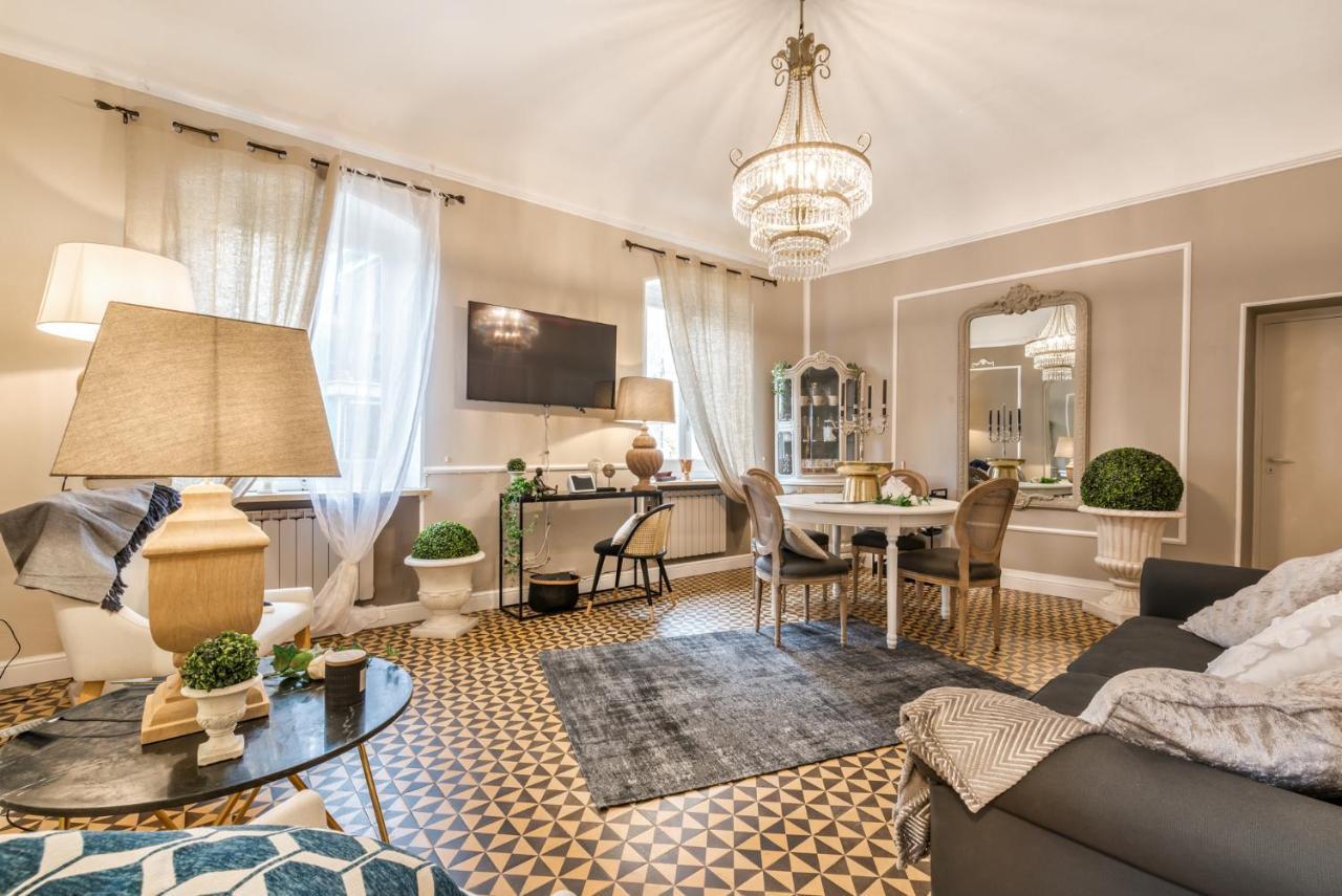 Apartmán Moulin Rouge Lerici Exteriér fotografie