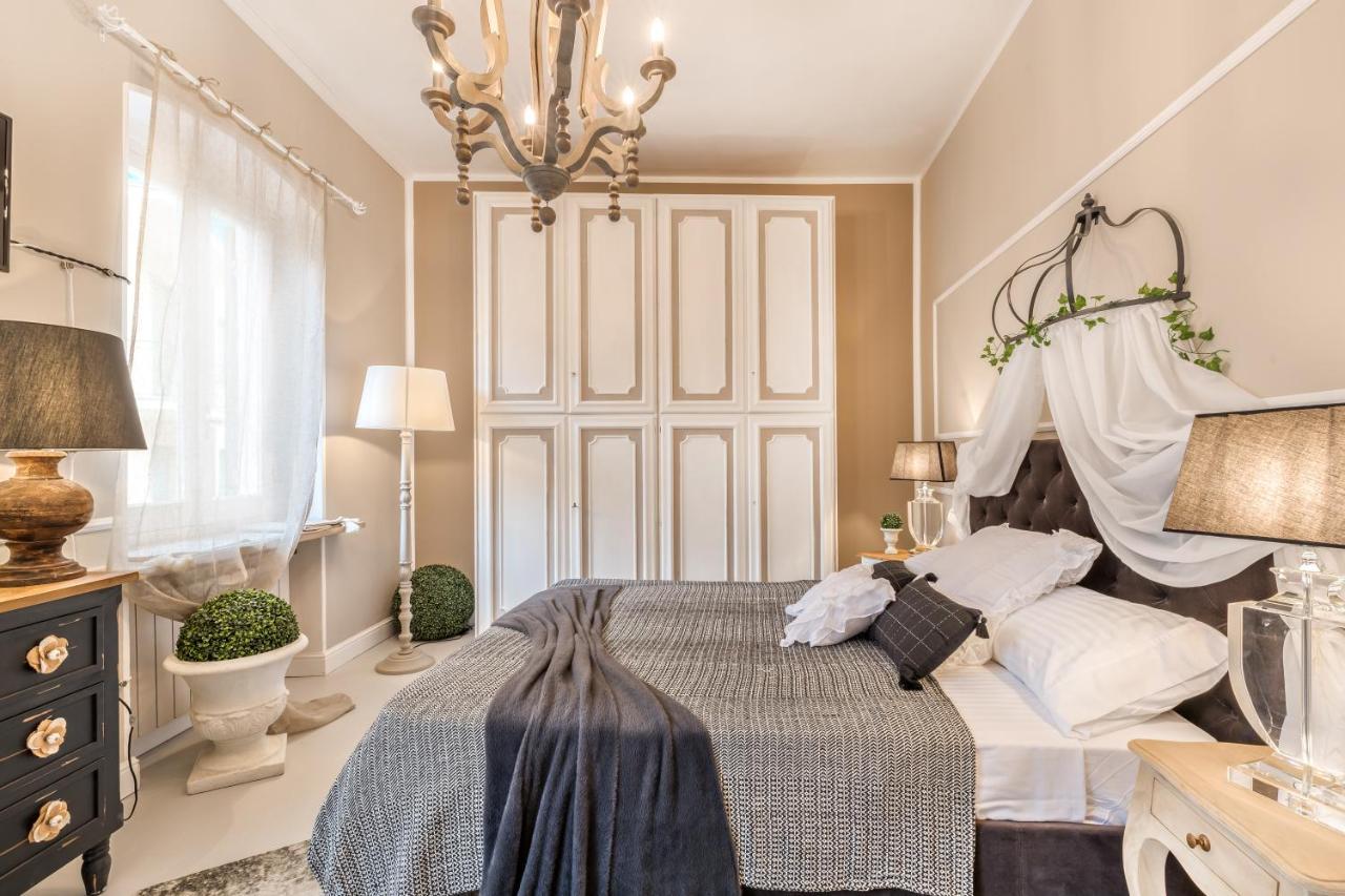 Apartmán Moulin Rouge Lerici Exteriér fotografie
