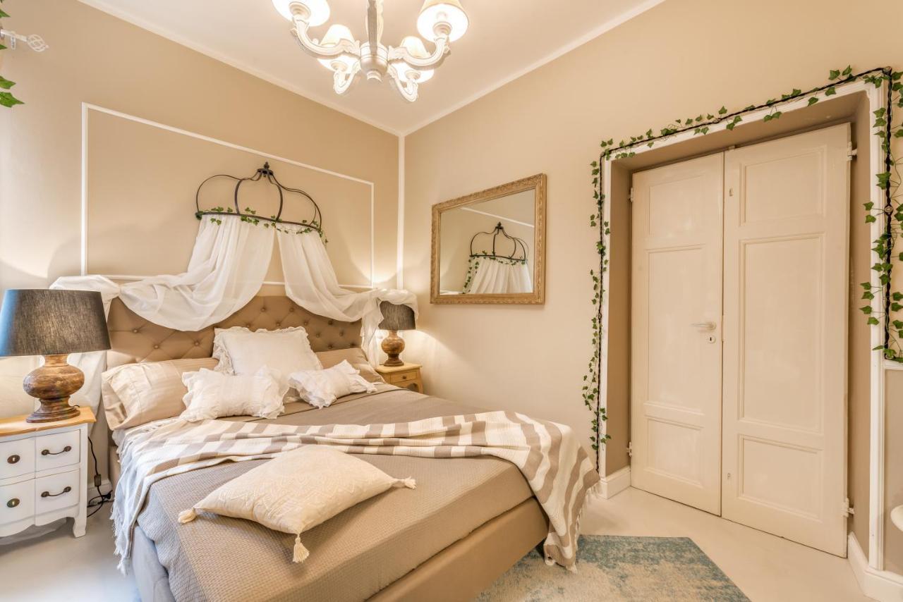 Apartmán Moulin Rouge Lerici Exteriér fotografie